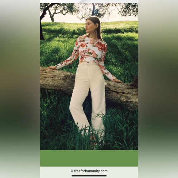 Free For Humanity sweater 🌸 - Picture 13 of 14